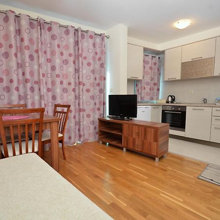 Apartments Rafailović Ljubo Rafajlovići Chambre photo